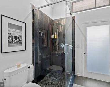 2200 Arch Street - Photo Thumbnail 15