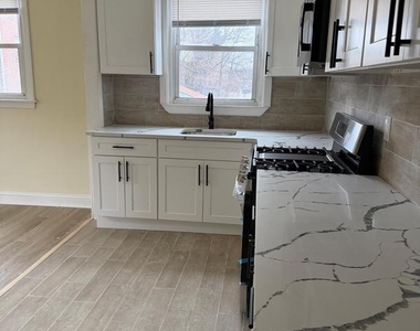 6023 Horrocks Street - Photo Thumbnail 12