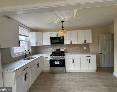 6023 Horrocks Street - Photo Thumbnail 9
