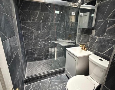 6023 Horrocks Street - Photo Thumbnail 23