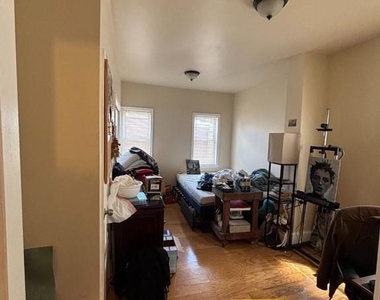 1309 N 19th Street - Photo Thumbnail 5
