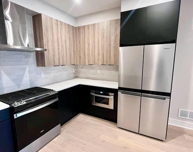 315 W Berks Street - Photo Thumbnail 3