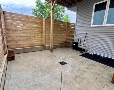 315 W Berks Street - Photo Thumbnail 16