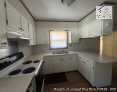 338 Summer Hill Road - Photo Thumbnail 1