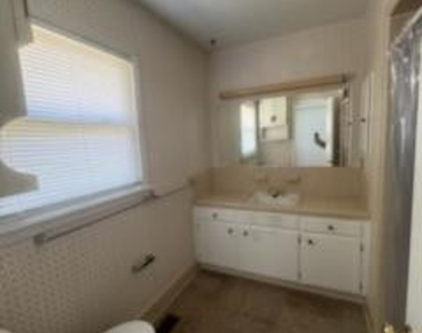 338 Summer Hill Road - Photo Thumbnail 18