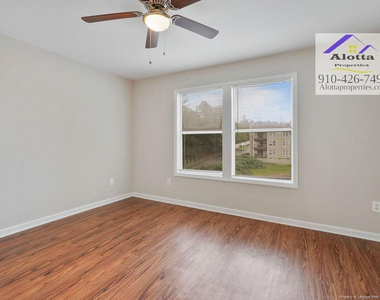 6804-2 Willowbrook Drive - Photo Thumbnail 13