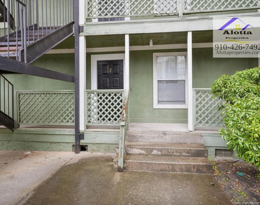 6804-2 Willowbrook Drive - Photo Thumbnail 17