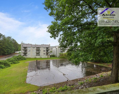 6804-2 Willowbrook Drive - Photo Thumbnail 16