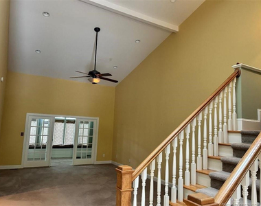 4890 Independence Drive - Photo Thumbnail 8