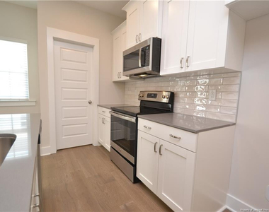 8535 Marvino Lane - Photo Thumbnail 14