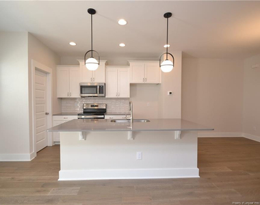 8535 Marvino Lane - Photo Thumbnail 10