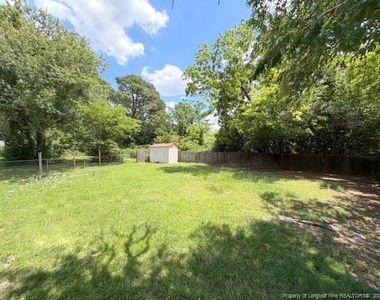 909 Sandalwood Drive - Photo Thumbnail 2