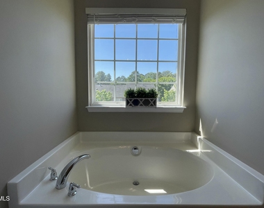 3531 Oneonta Avenue - Photo Thumbnail 13