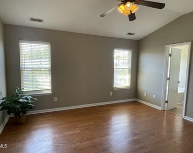 3531 Oneonta Avenue - Photo Thumbnail 8