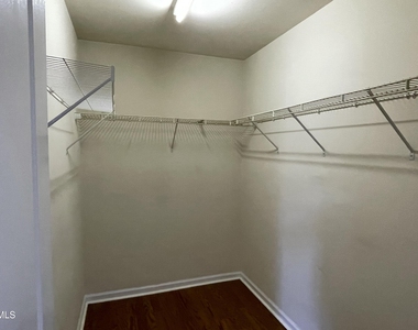 3531 Oneonta Avenue - Photo Thumbnail 10