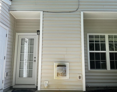 3525 Londonville Lane - Photo Thumbnail 26