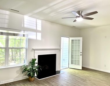 3525 Londonville Lane - Photo Thumbnail 10