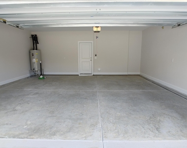 831 Amley Place - Photo Thumbnail 25