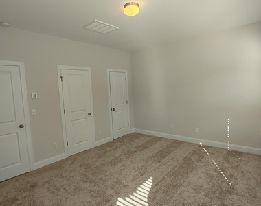 831 Amley Place - Photo Thumbnail 20