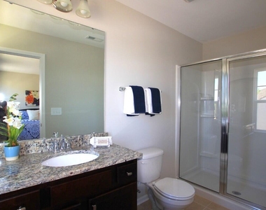 395 Shakespeare Drive - Photo Thumbnail 13