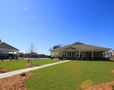 395 Shakespeare Drive - Photo Thumbnail 18