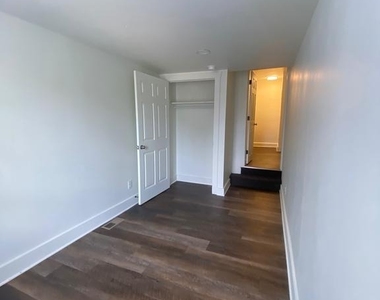 519 S Prince Street - Photo Thumbnail 16
