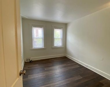 519 S Prince Street - Photo Thumbnail 14