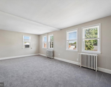 301 N Governor Printz - Photo Thumbnail 4