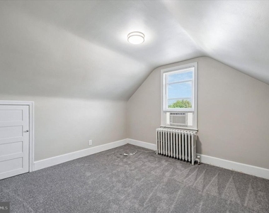 301 N Governor Printz - Photo Thumbnail 14
