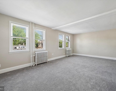 301 N Governor Printz - Photo Thumbnail 5