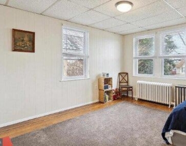 292 N Wycombe Avenue - Photo Thumbnail 6