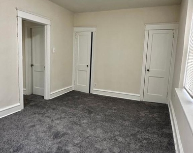 260 N Wycombe Ave - Photo Thumbnail 5