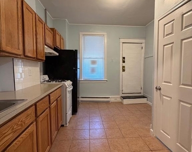 671 Long Lane - Photo Thumbnail 4