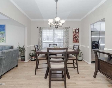 5513 Glencree Court - Photo Thumbnail 12