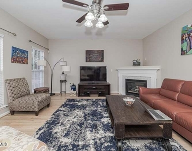 5513 Glencree Court - Photo Thumbnail 17