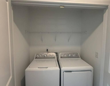 3202 Gypsum Drive - Photo Thumbnail 46