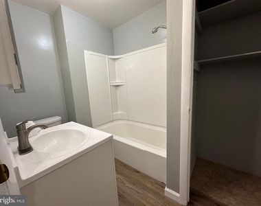 798 Creek Road - Photo Thumbnail 10