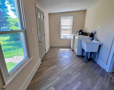 337 Bridge Street - Photo Thumbnail 14
