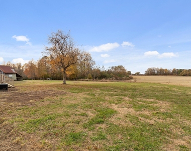 1385 Live Oak Road - Photo Thumbnail 18