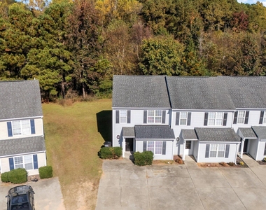 408 Anna Street - Photo Thumbnail 4