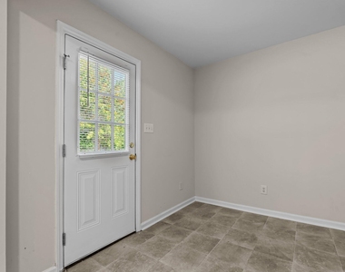 408 Anna Street - Photo Thumbnail 17