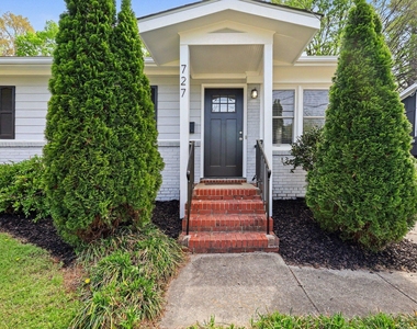 727 S State Street - Photo Thumbnail 1