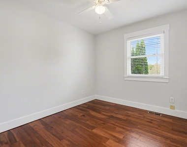 727 S State Street - Photo Thumbnail 13