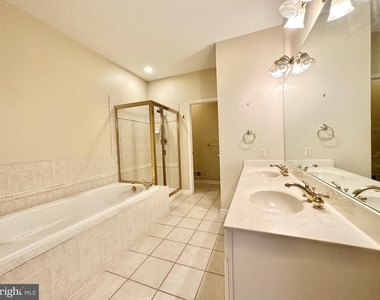 41 Maidenhead Road - Photo Thumbnail 9