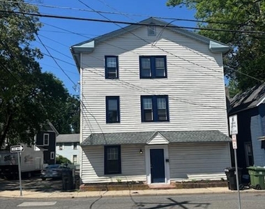 166 East Avenue - Photo Thumbnail 16