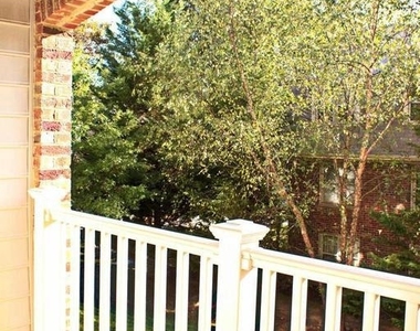 6212 Westchester Park Drive - Photo Thumbnail 8
