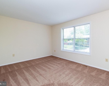 14175 Spring Branch Drive - Photo Thumbnail 3