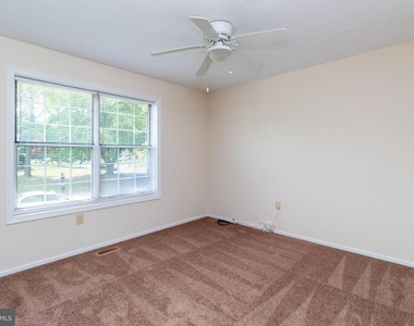 14175 Spring Branch Drive - Photo Thumbnail 11