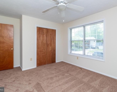 14175 Spring Branch Drive - Photo Thumbnail 12
