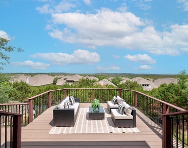 366 Mirafield Ln - Photo Thumbnail 29